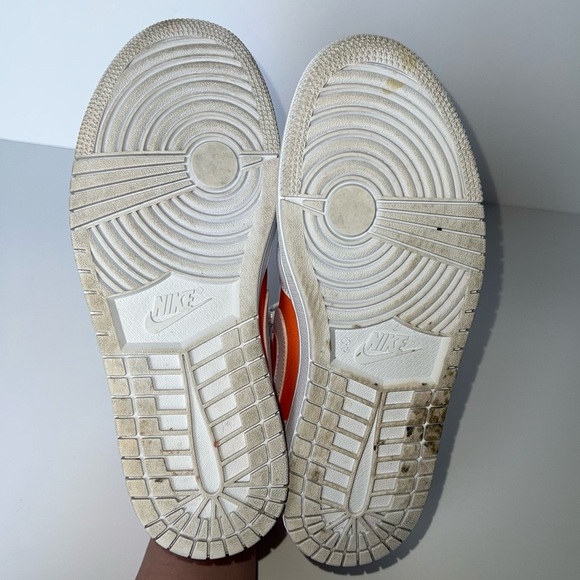 Air Jordan 1 Mid SE ‘Bright Citrus’ - Picture 8 of 8